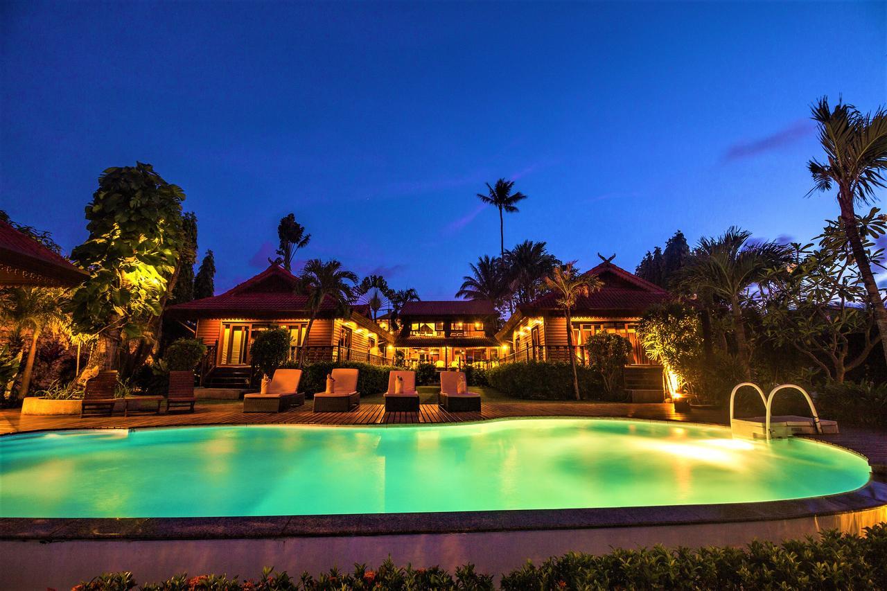 Erawan Villa Hotel Bang Rak Beach  Zewnętrze zdjęcie